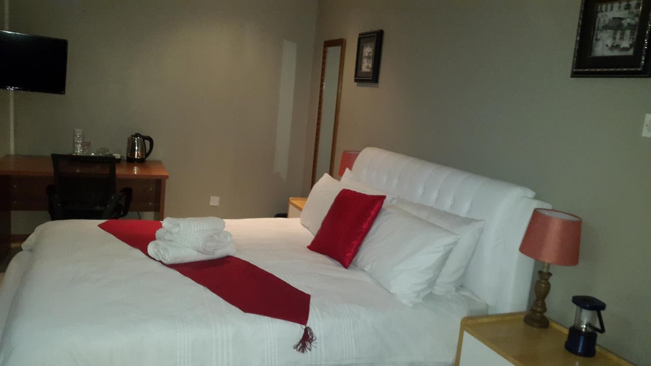 Tintech Bed & Breakfast Francistown Exterior photo