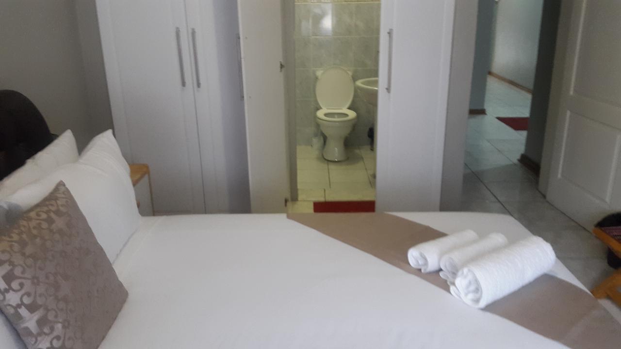 Tintech Bed & Breakfast Francistown Exterior photo