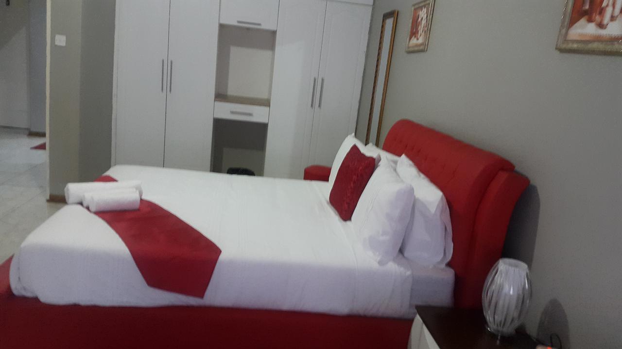 Tintech Bed & Breakfast Francistown Exterior photo